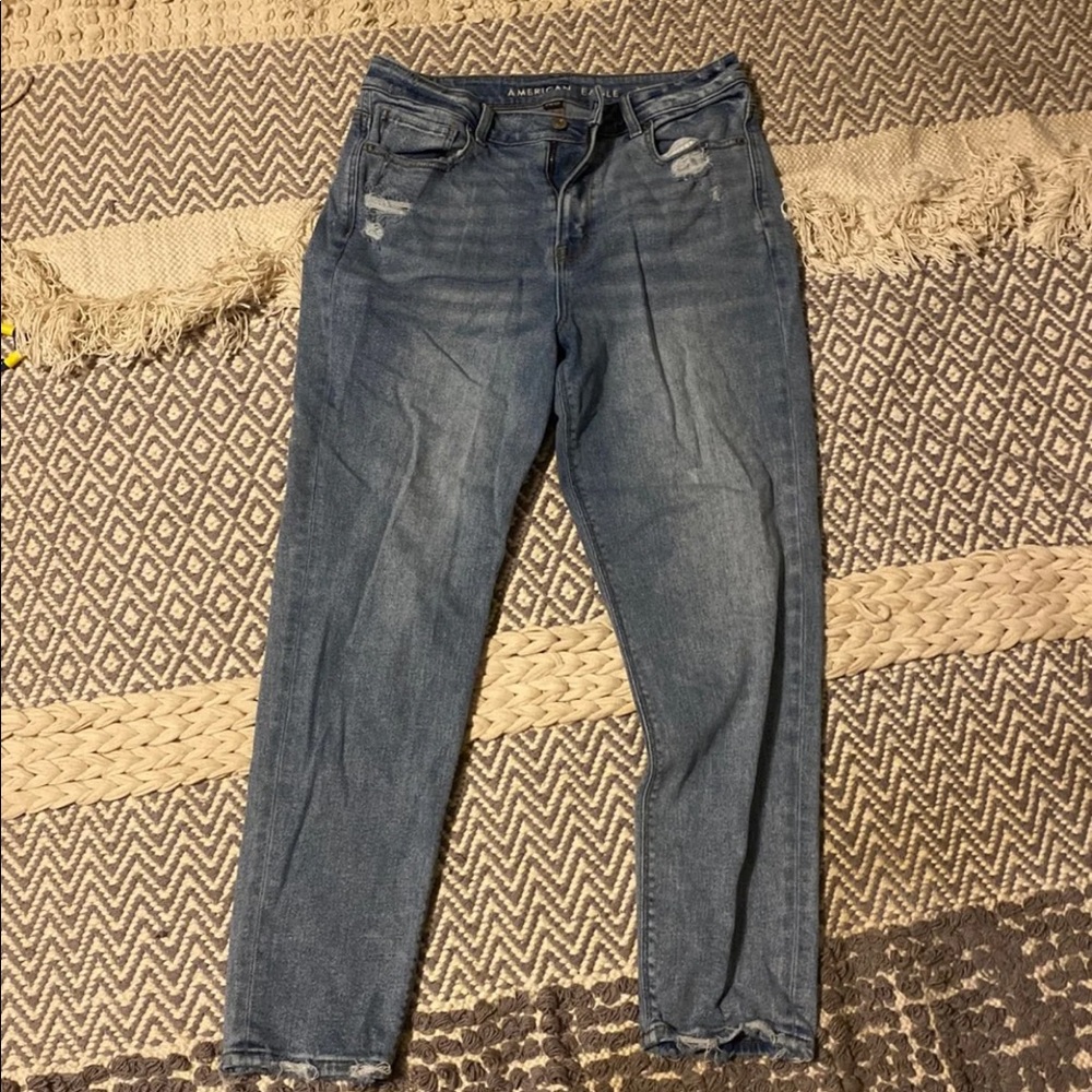 American Eagle mom jeans